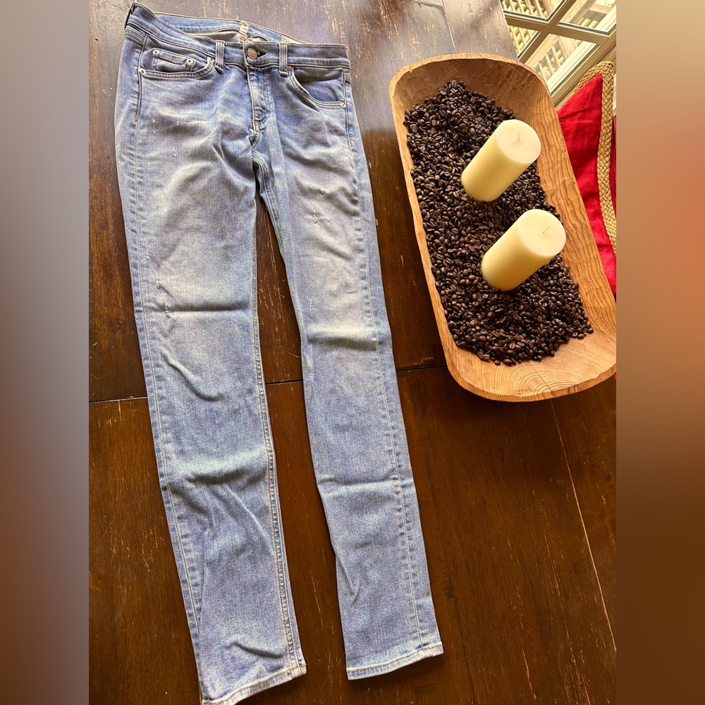 Rag and Bone denim jeans with slight distressing and skinny fit size 27